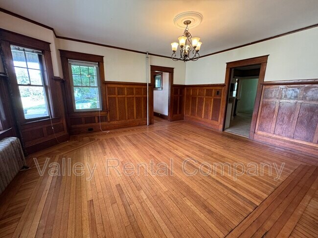 Foto del edificio - 66 Old Amherst Rd