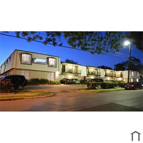 Primary Photo - 2707 Shelby Ave