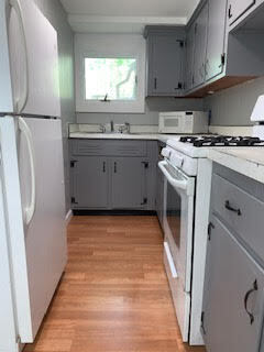 Primary Photo - 17 Sherman St
