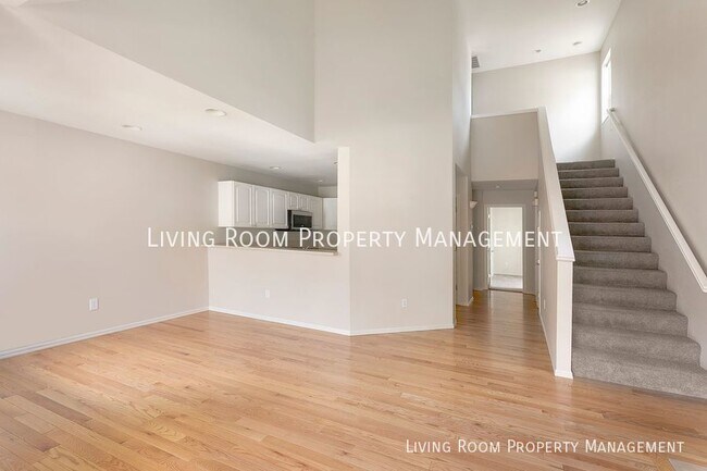 Building Photo - 1602 NE Glisan St