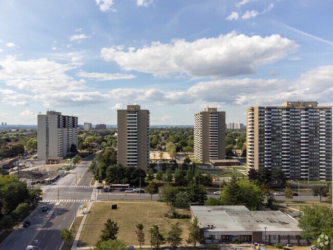 Aerial Photo - Royalcrest III