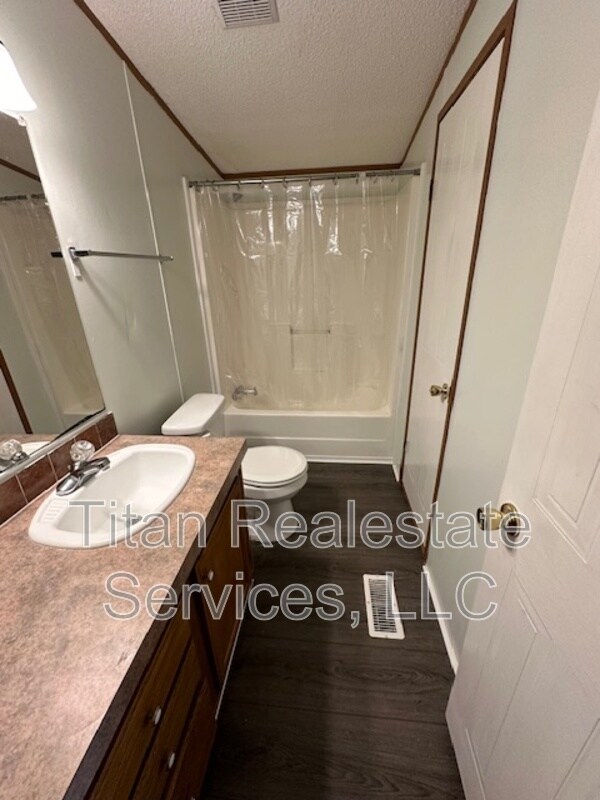 Foto del edificio - 108 Geralyn Dr