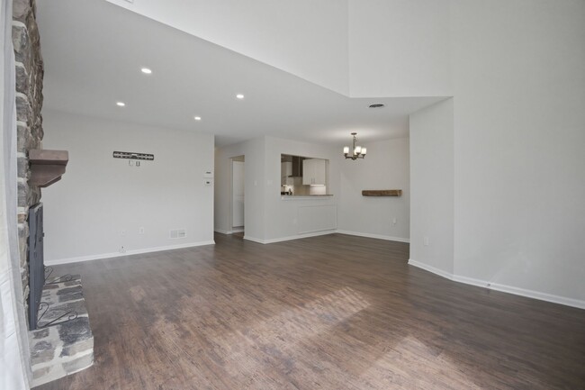 Beautifully Renovated Single-Level Condo in Hatboro-Horsham - Beautifully Renovated Single-Level Condo in Hatboro-Horsham