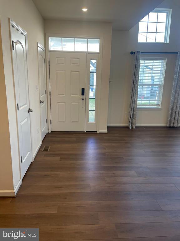 Foto del edificio - 241 Rossnakill Rd