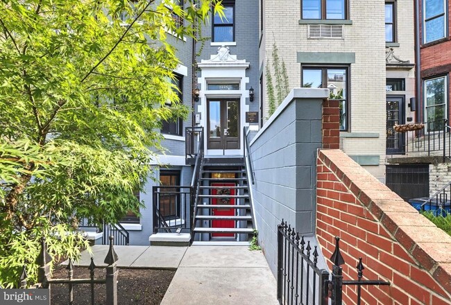 Foto del edificio - 1448 Harvard St NW