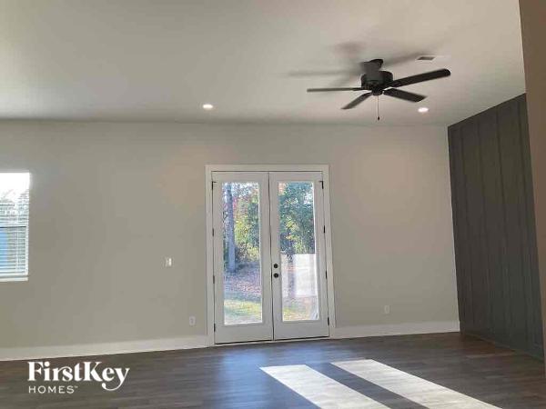 Foto del edificio - 11339 Tema Cir