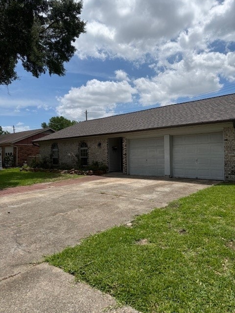 Building Photo - 10014 Carlow Ln