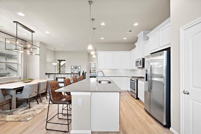 Building Photo - 2539 Terrace Point Dr