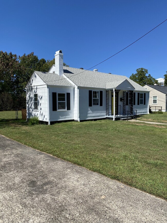 1208 Poston Circle House Rental in Gastonia, NC