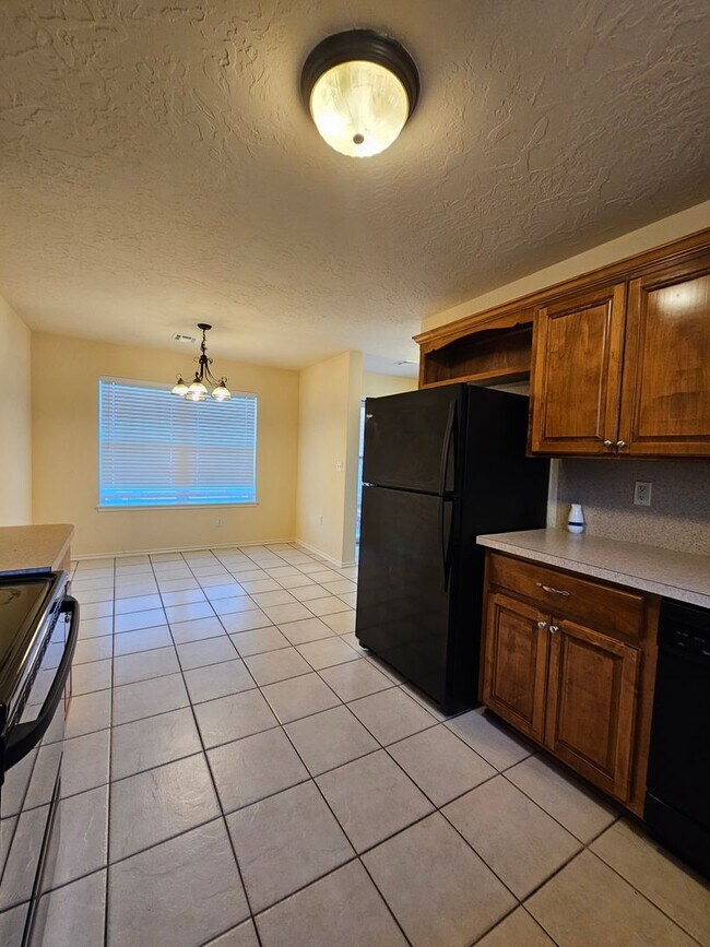 Foto del edificio - 867 Rambling Oaks Dr