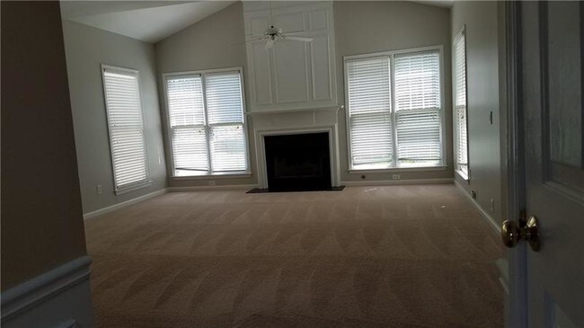 Building Photo - 7460 Brookwood Way