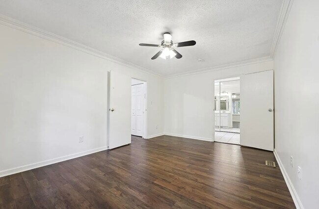 Foto del edificio - 2025 Shenandoah Rd