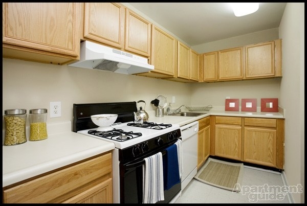 Kitchen - The Gardens