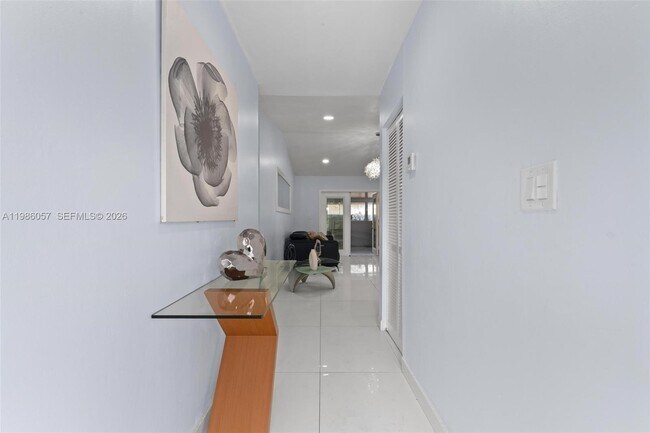 Foto del edificio - 14109 SW 55th St