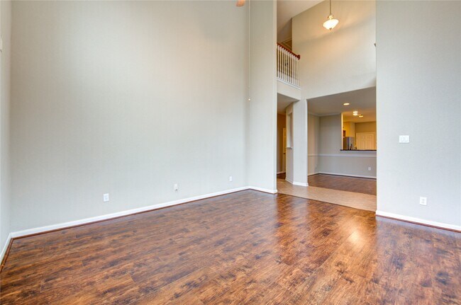 Foto del edificio - 1227 Glenwood Canyon Ln