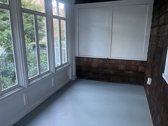 Foto del edificio - 126 S Bellevue Ave