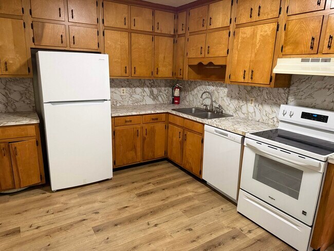 Foto del edificio - 1503 Valley Rd