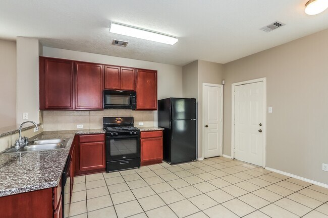 Foto del edificio - 7006 Orchid St