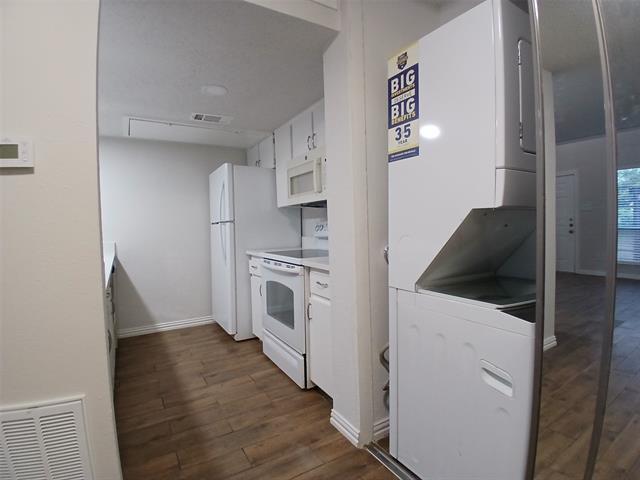 Foto del edificio - 4640 Country Creek Dr