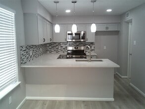 Building Photo - 13427 Garden Grove