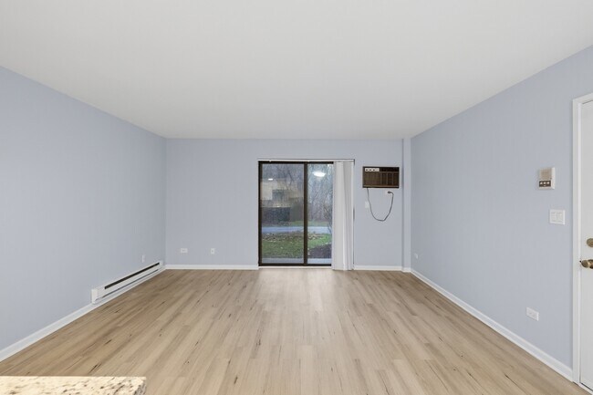 Foto del edificio - 621 S Virginia Rd