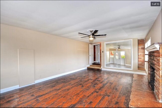 Building Photo - 139 Avenida Sierra