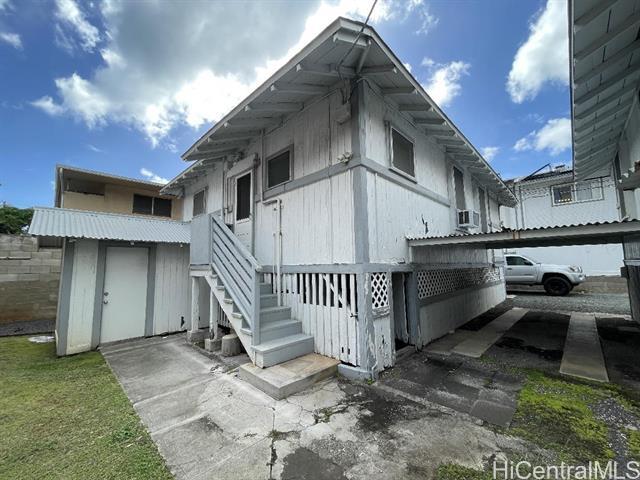 Building Photo - 2015 Algaroba St