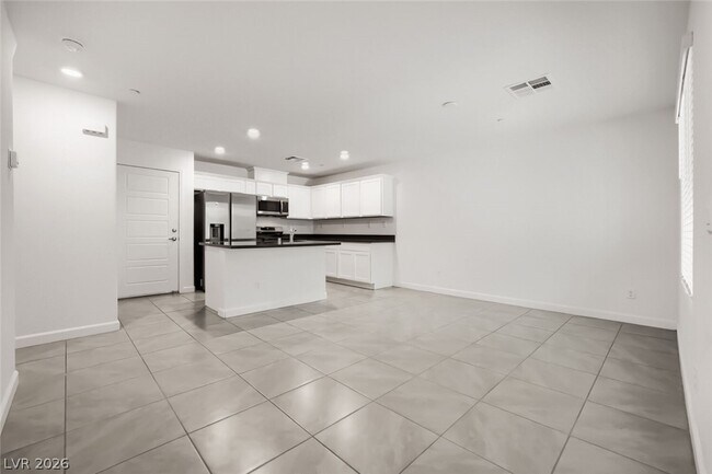 Foto del edificio - 3509 Golden Chariot Ave