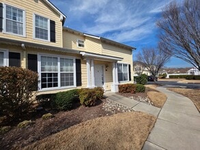 Building Photo - 1112 Grace Hill Dr