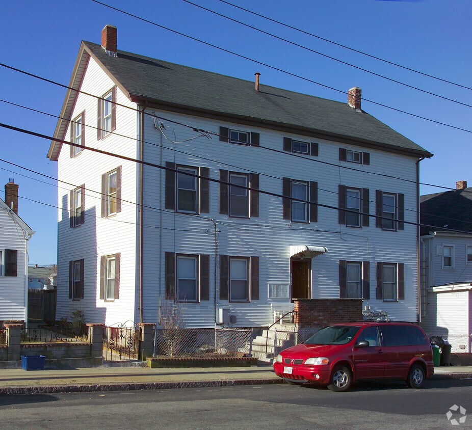 403 Globe St, Fall River, MA 02724 Apartments in Fall River, MA