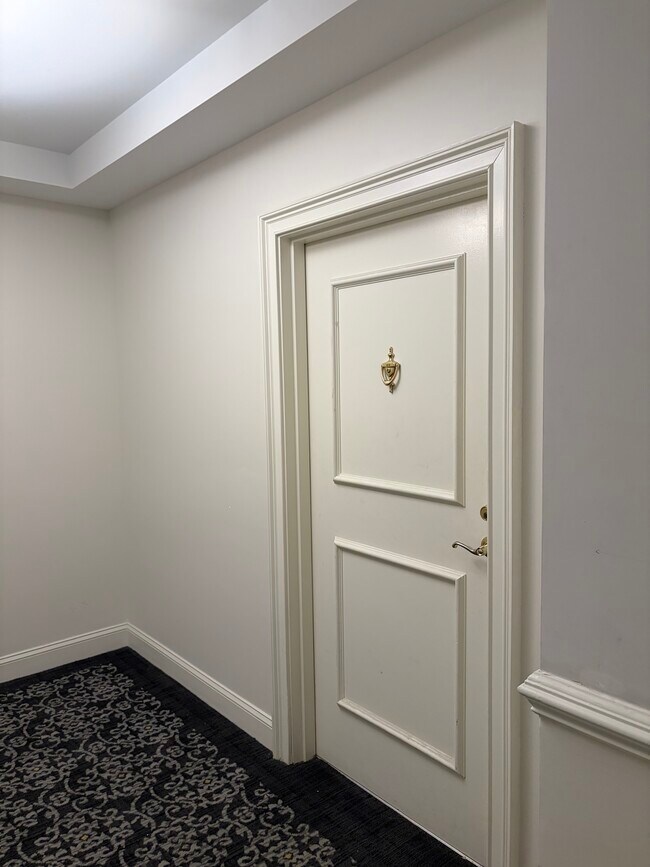 Foto del edificio - 345 Bayshore Blvd