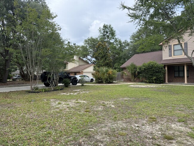Foto del edificio - 3132 Waterview Dr
