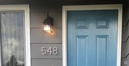 Building Photo - 548 Clairmont Dr