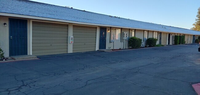 Foto del edificio - 391 Peach Ave