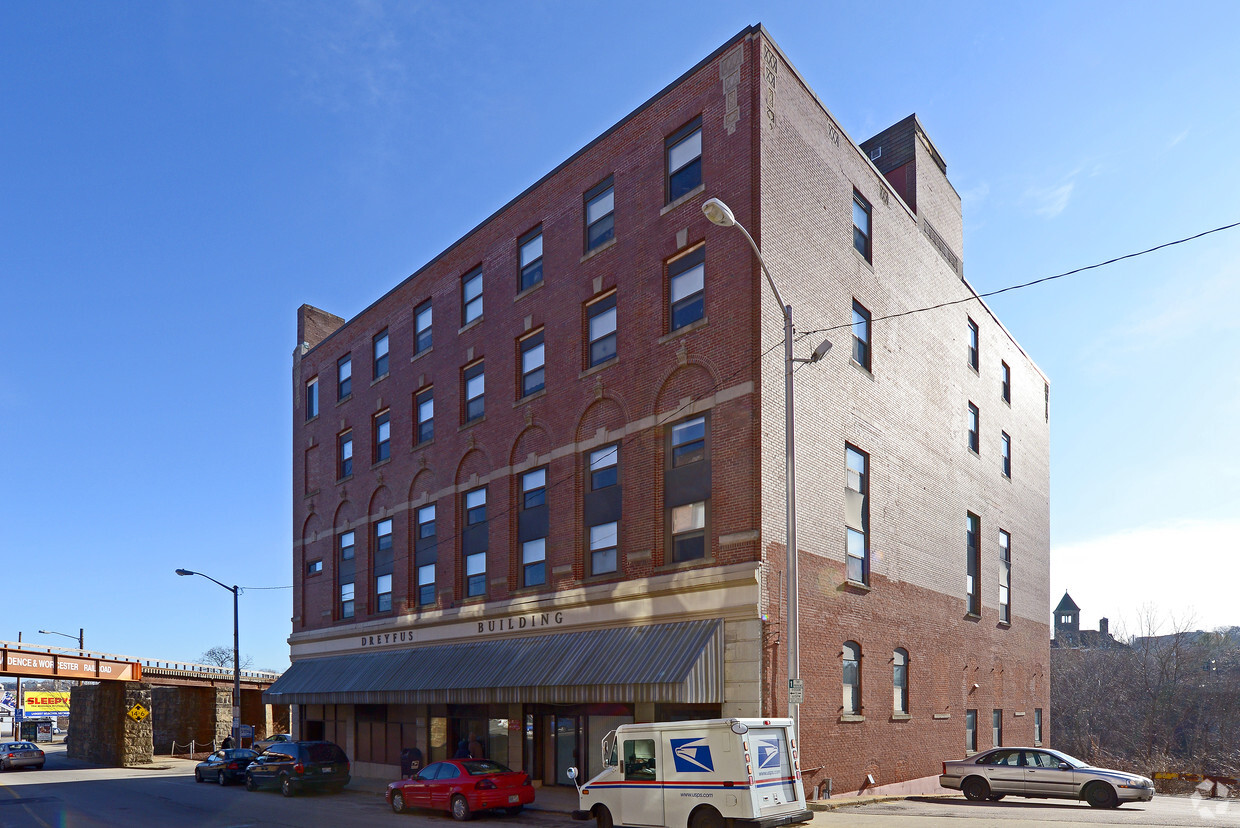 Primary Photo - Blackstone Apartments