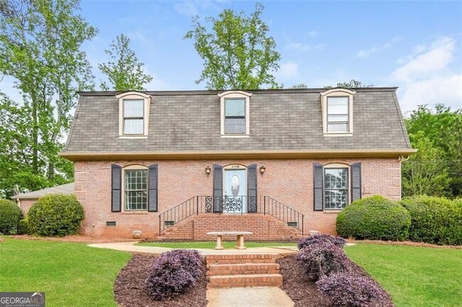 Building Photo - 1176 Hampton Hall Dr NE