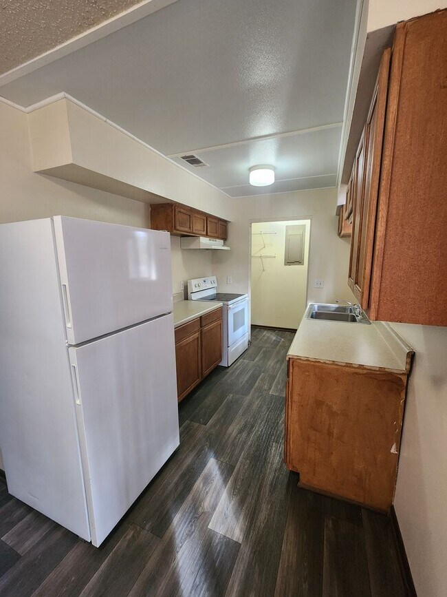 Foto del edificio - 1108 Kelly Dr