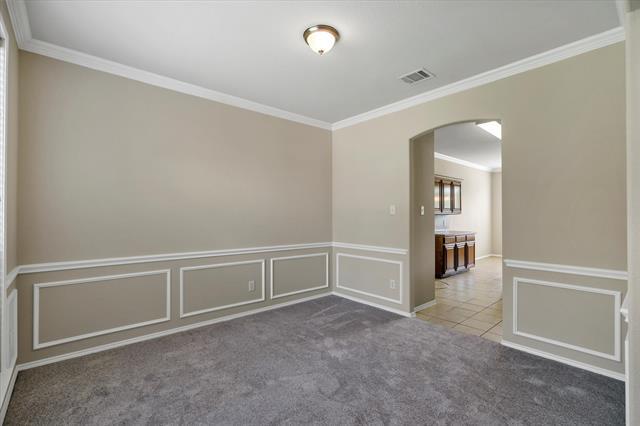 Foto del edificio - 4402 Emerald Leaf Dr
