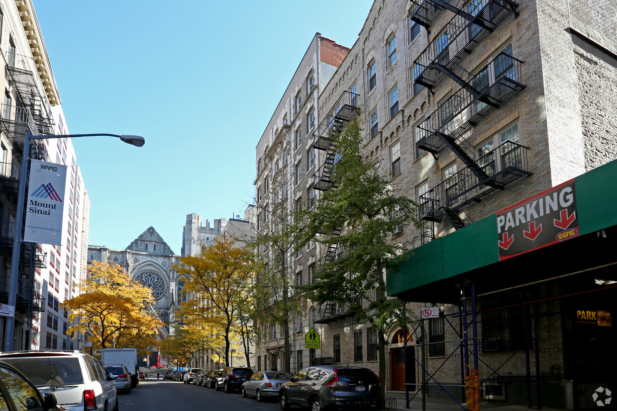 Primary Photo - 508 W 112th St