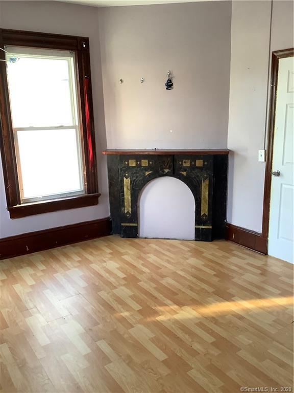 Primary Photo - 135 Sherwood Ave