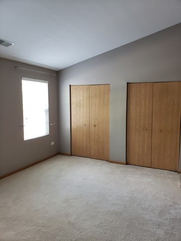 Building Photo - 4138 Oak Tree Ln