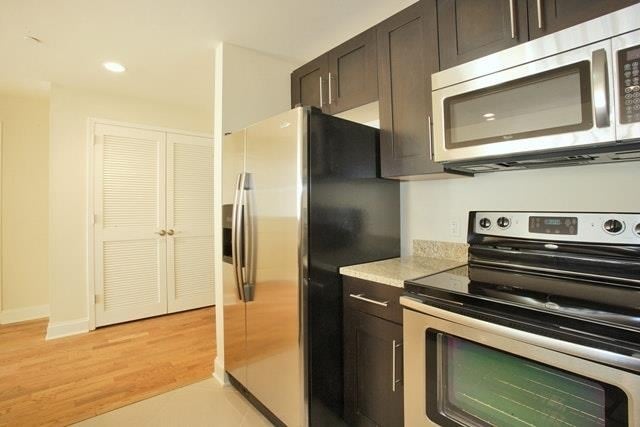 Building Photo - 29 1st St