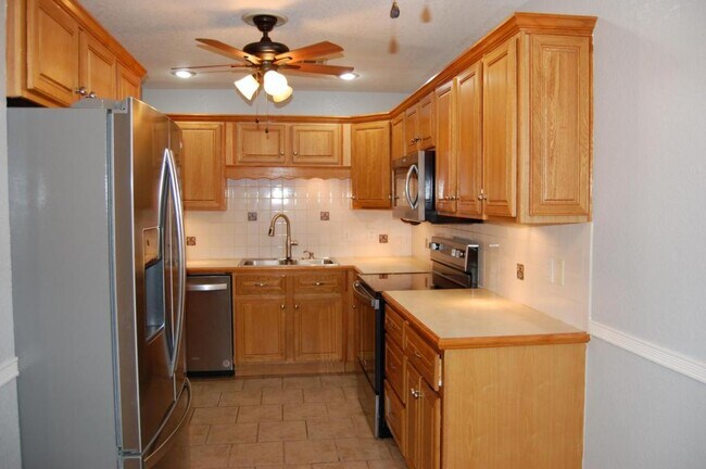 Building Photo - 2176 Kirsey Rd