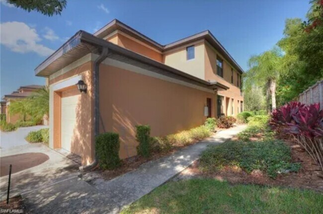 Foto del edificio - 3702 Pino Vista Way