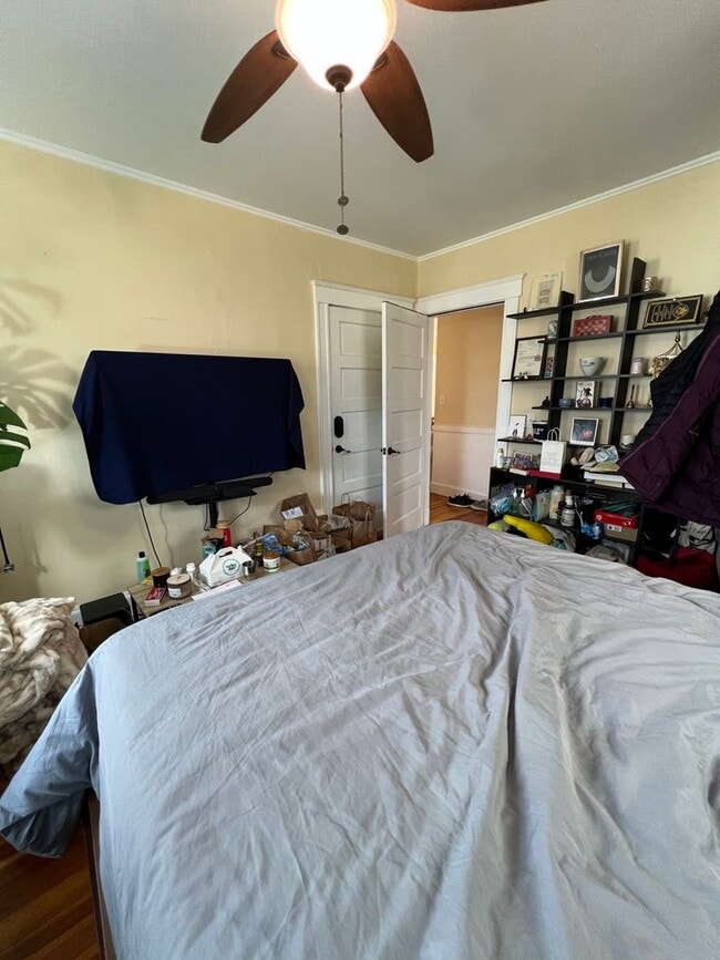 Building Photo - 340 Beacon St