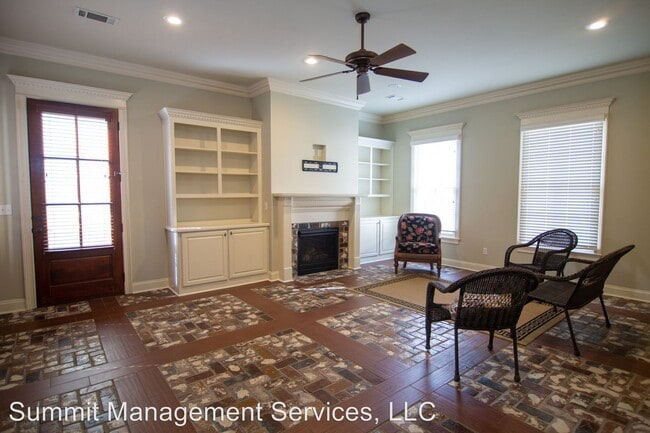 Building Photo - 3 br, 3.5 bath House - 431 St Remy