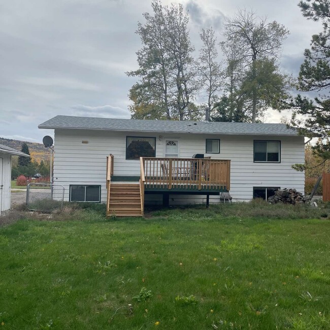 Photo du bâtiment - 4320 47th Ave NE