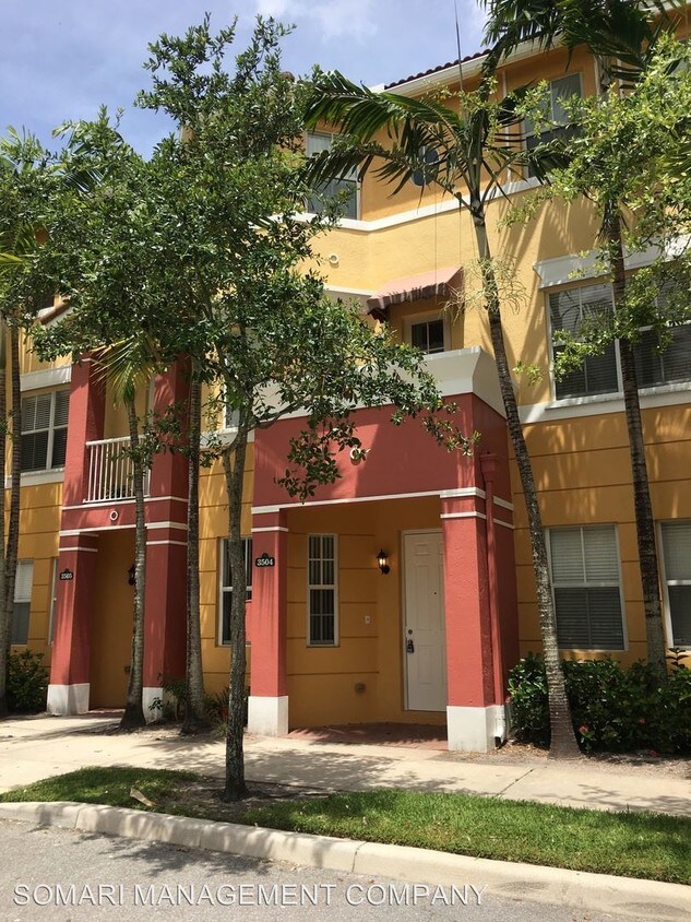 Primary Photo - 3504 Shoma Dr