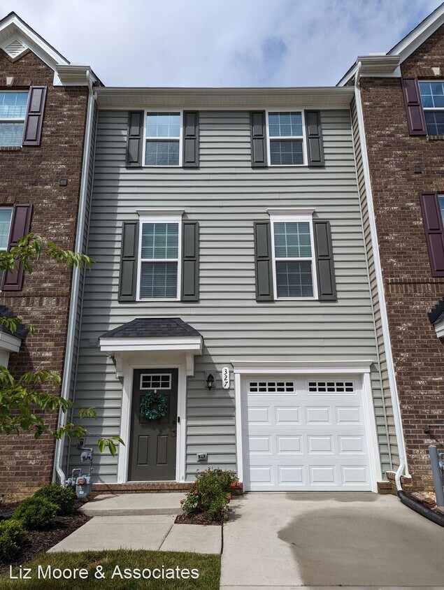 Primary Photo - 3 br, 2.5 bath House - 327 Clements Mill T...