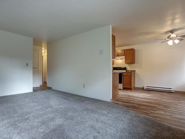 Foto del edificio - 14110 SW Allen Blvd